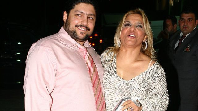 Kibariye'nin eşi Ali Küçükbalçık yine iki kadınla görüntülendi! Daha önce de aldatmıştı - Resim: 1