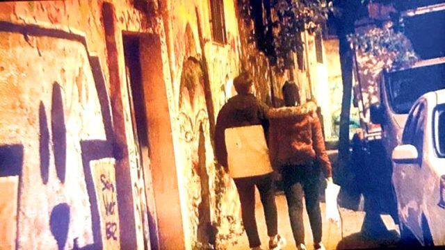 Yasak Elma dizisinin Leyla'sı Tuvana Türkay set arkadaşıyla fena yakalandı! - Resim: 2