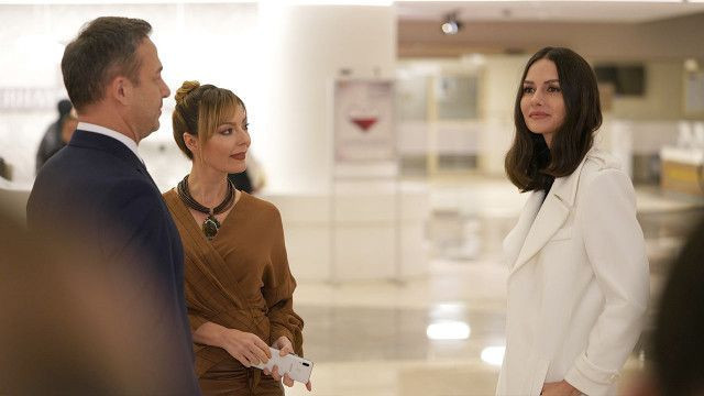 Mucize Doktor'un Selvi'si Bihter Dinçel bakın kimin geliniymiş! - Resim: 1