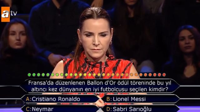 Kim Milyoner Olmak İster'de Sabri Sarıoğlu sorusu ve yanıt olay oldu - Resim: 3