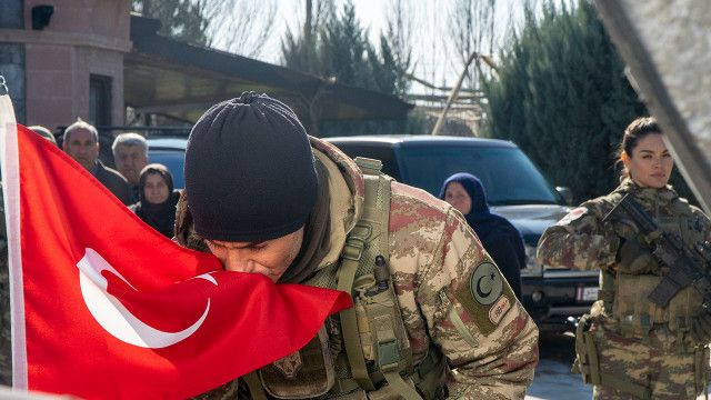 FOX'un Savaşçı dizisi bitti! Sessiz sedasız final yaptı - Resim: 2