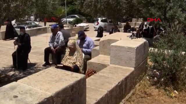 Mescid-i Aksa'da Cuma namazı kılındı - Resim: 3