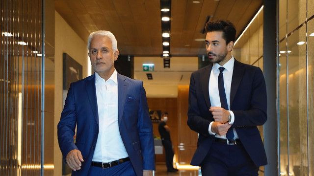 Yasak Elma RTÜK'ü dalgaya aldı resmen dekolte şov yaptı - Resim: 2