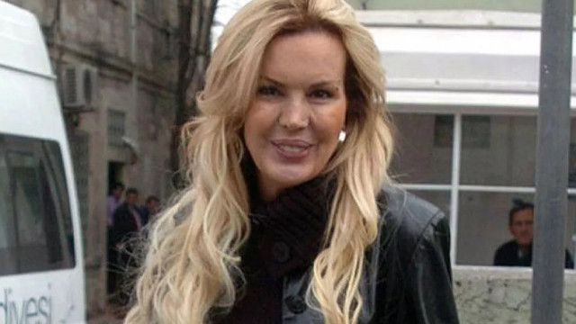 Eskiden kral dairesinde kalan Harika Avcı kirasını ödeyemedi Selin Ciğerci yardım etti - Resim: 4