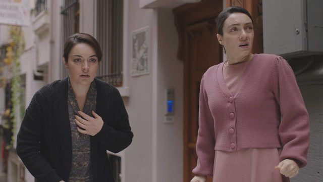 TRT 1  Masumlar Apartmanı dizisinin son sahnesi Twitter'ı yıktı geçti olay yorumlar - Resim: 1