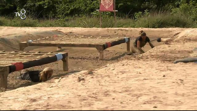 Survivor'da SMS birincisi şaşırttı Acun Ilıcalı Survivor'dan ilk elenen ismi açıkladı - Resim: 3