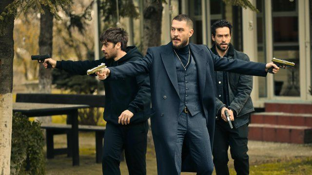 4'üne birden fark attı reytinglerde bir ilk oldu: Üç Kuruş Survivor Hakim Alparslan Büyük Selçuklu - Resim: 1