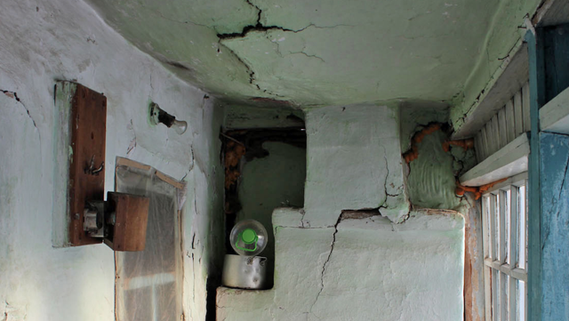 Aybek ve annesi Türkiye’den yardım bekliyor - Resim: 2