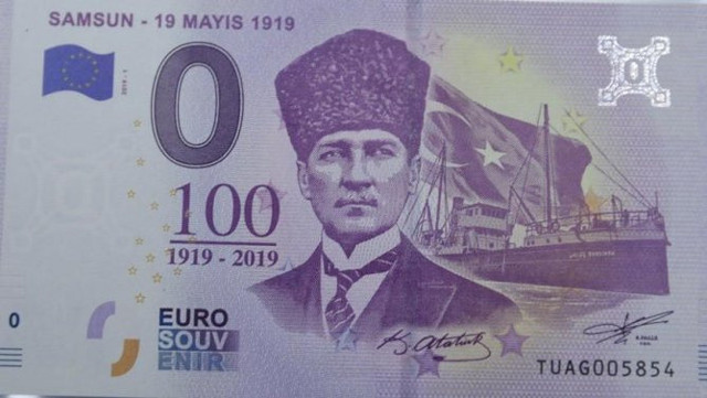 19 Mayıs'ın 100'üncü yılı anısına Atatürk'lü Euro basıldı - Resim: 0