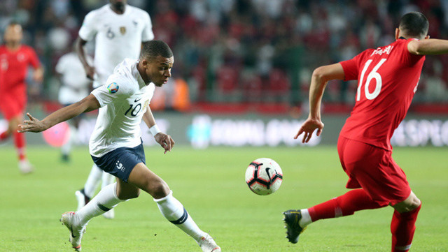 A Milli Takım son dünya şampiyonu Fransa'yı devirdi - Resim: 1