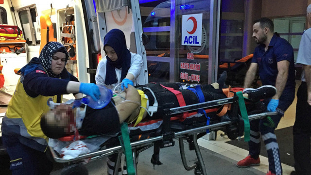 Samsun'da çocuğun kullandığı otomobil devrildi: 1 ölü, 5 yaralı - Resim: 0