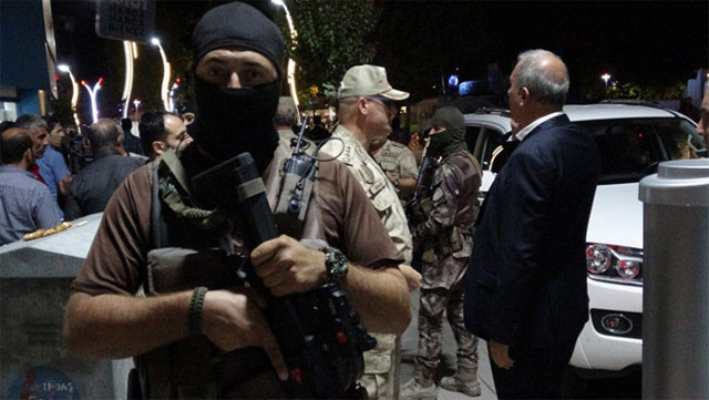 Tokat'ın Turhal ilçesi karıştı: 4 yaralı - Resim: 3