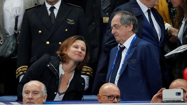 Asker selamı çıldırttı! Fransız bakandan şoke eden paylaşım - Resim: 1