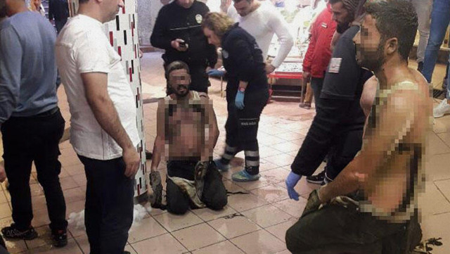 Kocaeli Gölcük'te eşiyle kavga eden adam kendini ateşe verdi - Resim: 0