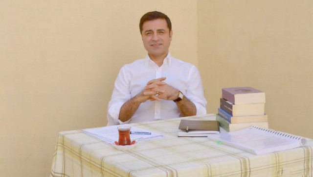Selahattin Demirtaş'tan dikkat çeken operasyon açıklaması! Günü geldiğinde... - Resim: 0