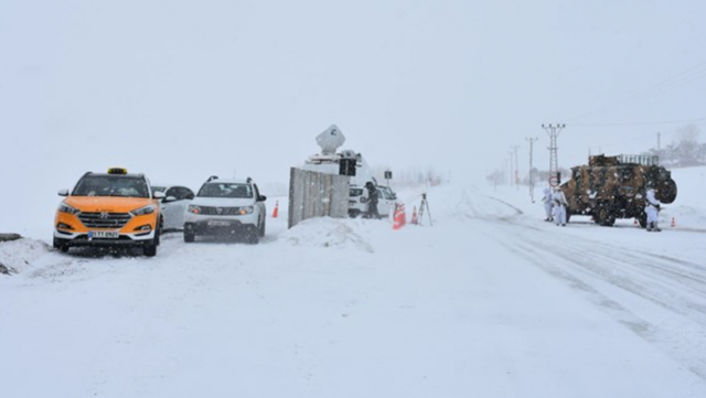 Van'daki çığ felaketleri araştırılacak! İçişleri Bakanlığı 3 müfettiş görevlendirildi - Resim: 0