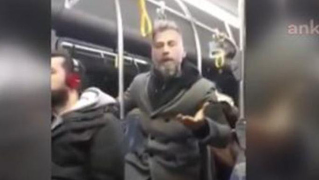 İstanbul'da otobüste öpüşme tartışması! Genç kız gösterilen tepkiyi sineye çekmedi - Resim: 0