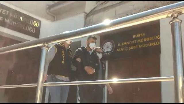 Hain sevgili! Ekip kurup erkek arkadaşının 40 bin lirasını gasp etti - Resim: 2