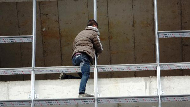 Bursa'da ilginç olay! 500 lirayla intihardan vazgeçti, 3 bin 150 lira ceza yedi - Resim: 0