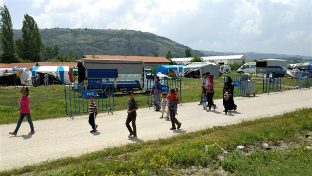 Eskişehir'de 200 nüfuslu çadır kent karantinaya alındı vaka 4 yaşında - Resim: 1