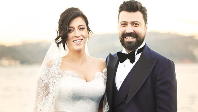 Bülent Emrah Parlak nereli yaşı kaç eşi Burcu Gönder ifşa etti - Resim: 0