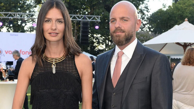 İzzet Özilhan kimdir kaç yaşında hangi şirketin sahibi? - Resim: 0