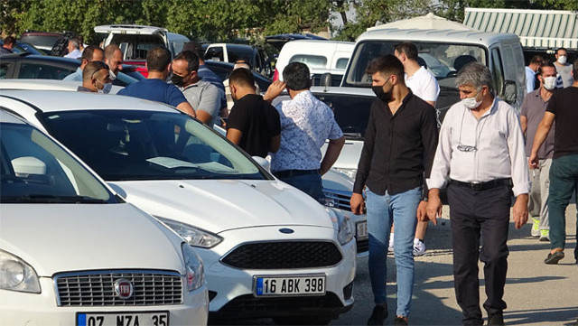 Vatandaşın 2'inci el oto isyanı: "Fiyatlar uçtu, başımız döndü" - Resim: 0