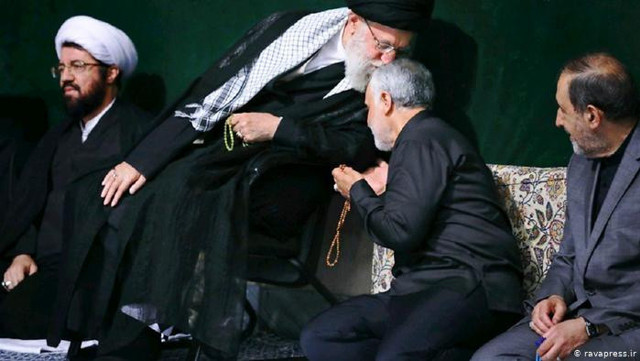 İran'dan ABD'ye tehdit: Süleymani'nin intikamını alacağımızdan şüpheniz olmasın - Resim: 0