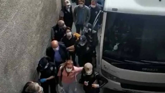 Son dakika Kobani eylemleri soruşturmasında gözaltına alınan 20 kişiden 17'si tutuklandı - Resim: 0