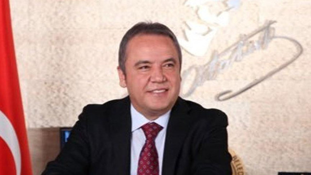 Mühittin Böcek son sağlık durumu nasıl doktorları yalanladı - Resim: 0