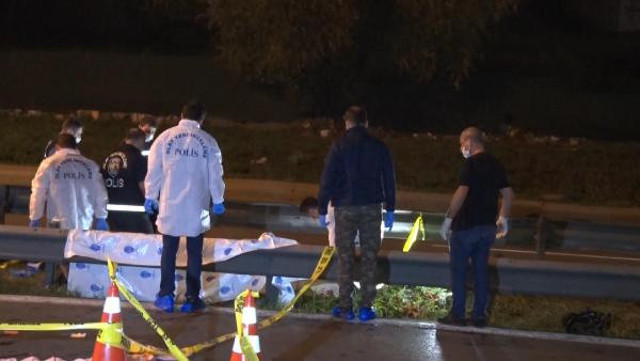 İstanbul'da genç kızı yol kenarında öldürdü! Katil aynı silahla intihar etti - Resim: 0