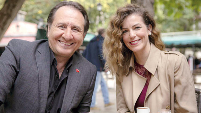 Arka Sokaklar Esra Ruşan kimdir gerçekte kim oynuyor? - Resim: 0