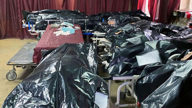 Rus modelden şoke eden koronavirüs paylaşımı - Resim: 0