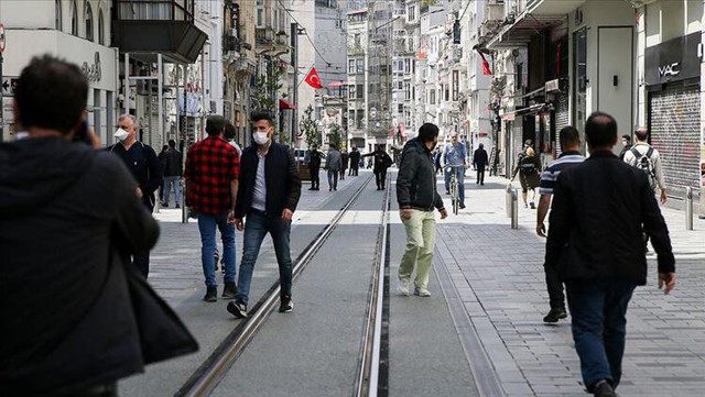 Koronavirüs karantinasında cep telefonunu evde bırakıp dışarı çıkan var - Resim: 1