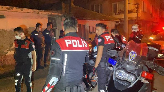 15 kilometrelik kovalamaca çıkmaz sokakta bitti: Polis şüphelinin protez dişini aradı - Resim: 0