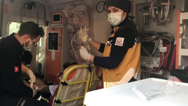 Bursa'da kanlı buluşma! Sevgilisine mesaj atan kişiyi durakta vurdu - Resim: 0