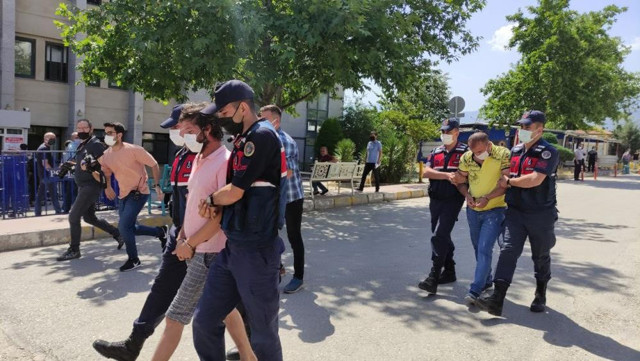 Denizli'de iş adamlarına uygunsuz görüntü şantajı! Pazarlık masasında yakalandı - Resim: 0