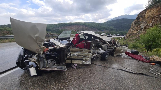 Karabük'te piknik dönüşü facia! Anne ve baba kurtuldu küçük kızları hayatını kaybetti - Resim: 0