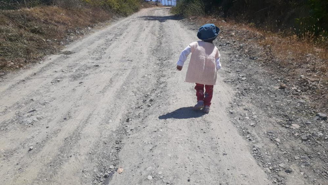 Türkiye'nin en kısa kadını Osmaniye'de yaşıyor tek bir şey istiyor - Resim: 1