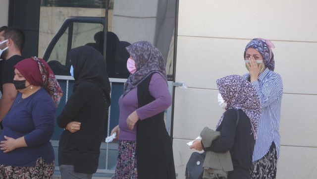 Antalya'da bağlı olduğu ipi koparan boğa yaşlı adamı boynuz darbesiyle öldürdü - Resim: 1