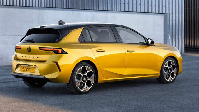 Yeni Opel Astra dünyaya tanıtıldı tasarımı ve özellikleri nefes kesti - Resim: 1