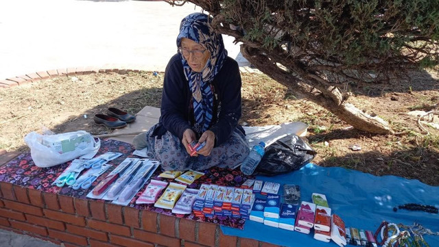 82 yaşındaki nine gözyaşları içinde anlattı çalışmak zorundayım - Resim: 0