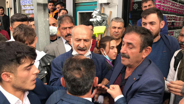 Meral Akşener'in Siirt ziyaretinde vatandaşın Kürdistan çıkışı ortamı gerdi partililer tepki gösterdi - Resim: 0