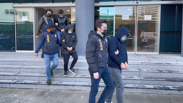 Fenomenlere reklam vermek isteyenleri ağlarına düşürdüler 1 milyon TL'lik vurgun - Resim: 0