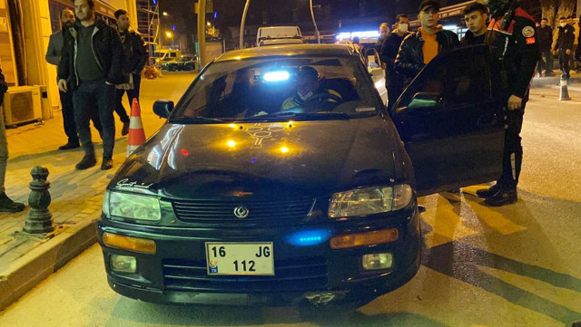 İnegöl'de öfkeli anne çakarlı lambayı oğlunun başında parçaladı - Resim: 1