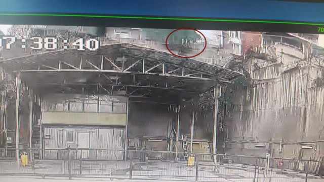 Kocaeli'de genç adam feci şekilde can verdi - Resim: 0