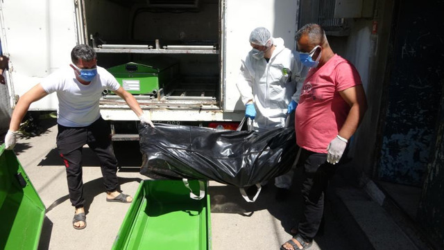 Sokağı kötü kokular sarınca... Adıyaman'da üzücü olay! - Resim: 1