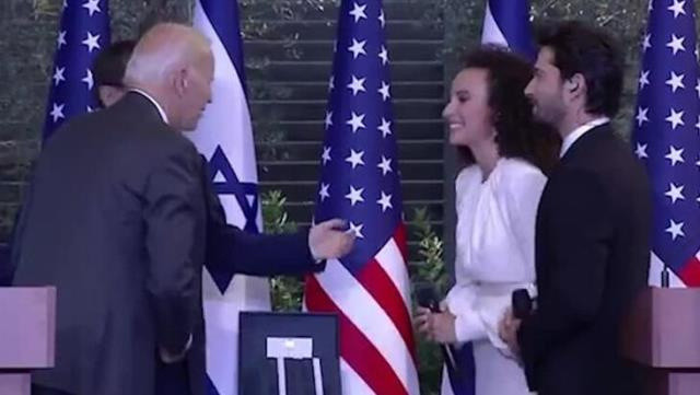 İsrailli popçu Yuval Dayan 'namahrem' dedi ABD Başkanı Joe Biden'ın elini sıkmadı - Resim: 0