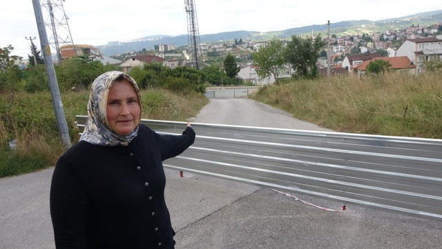 Kocaeli'de bu yol çift yönden mahkeme kararıyla kapatıldı - Resim: 0