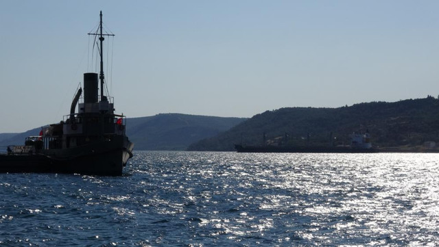 Ukrayna’dan yola çıkan ‘Navi-Star’ tahıl gemisi Çanakkale Boğazı’ndan geçti - Resim: 1